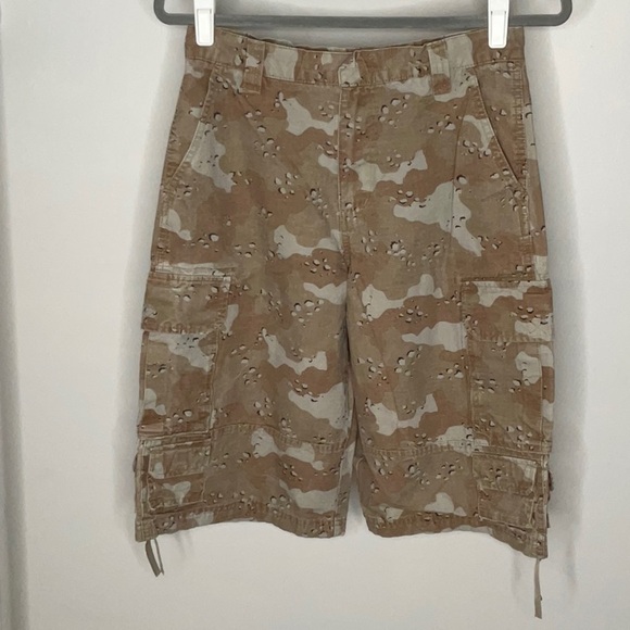 Mossimo Supply Co. Other - Mossimo Boy’s Cotton Camo Cargo Shorts Size 16